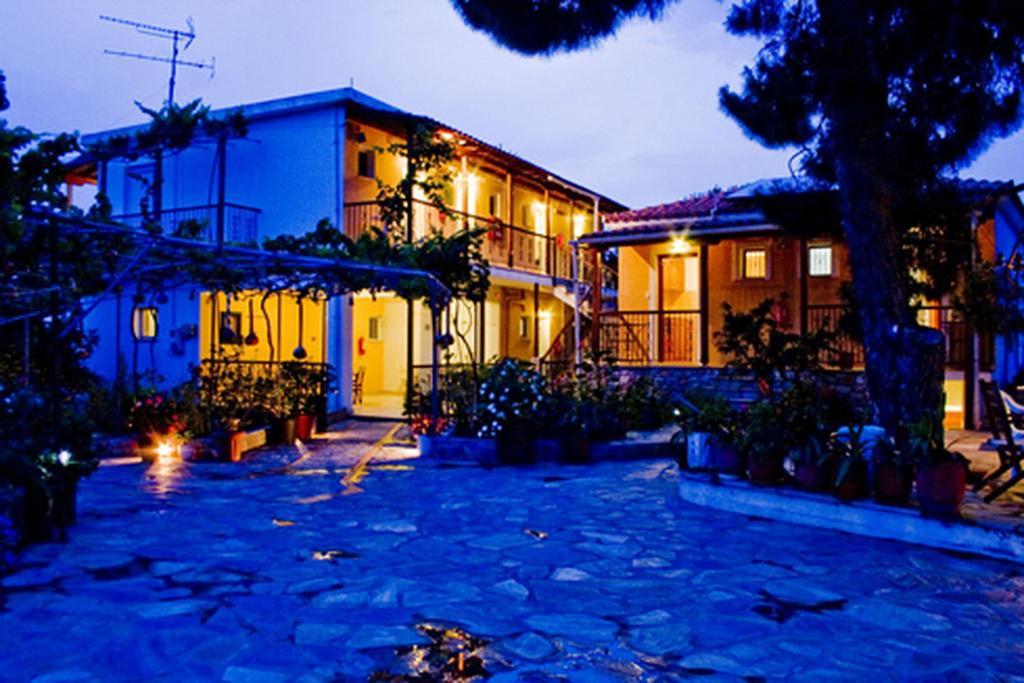 Villa Kavourakia Kolios Exterior photo